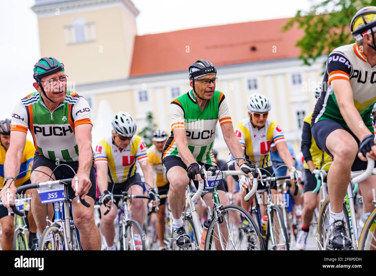 wolkersdorf, austria, 12 june 2016, competitors of the former puch racing  team at the vintage bicycle event in velo veritas Stock Photo - Alamy