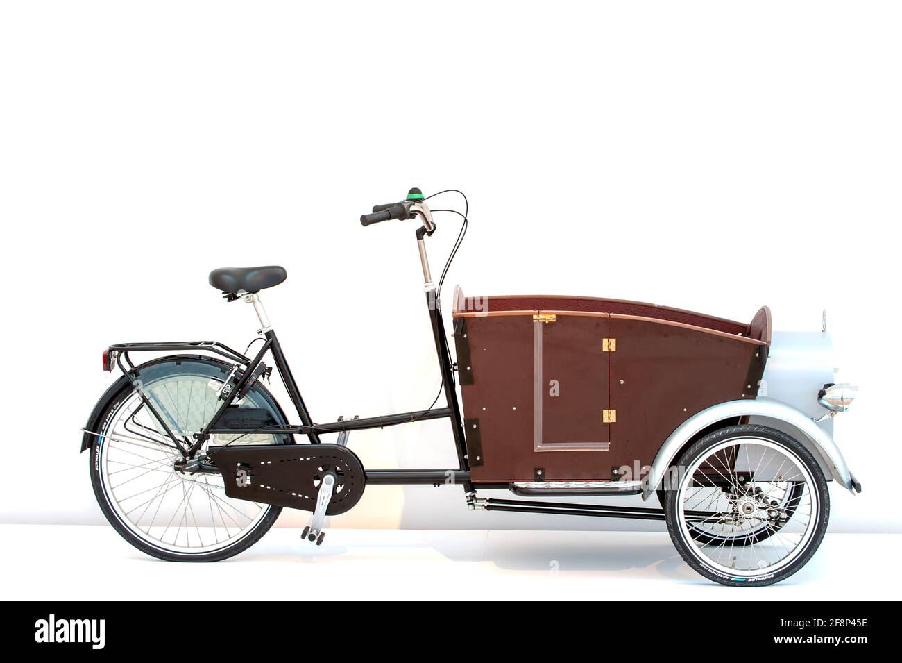 Cargobike hi-res stock photography and images - Alamy