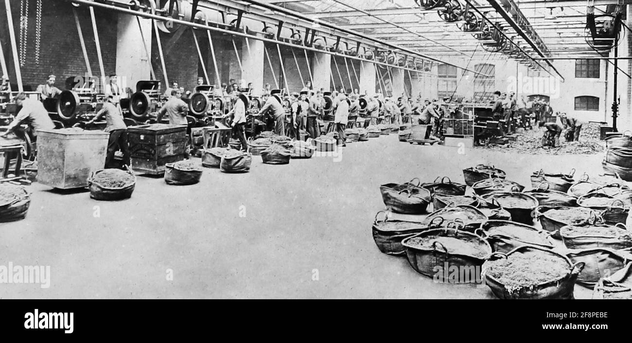 cutting tobacco images 92,815 Machine Stock Video Footage - 4K and HD Video Clips Cutting tobacco Black and White