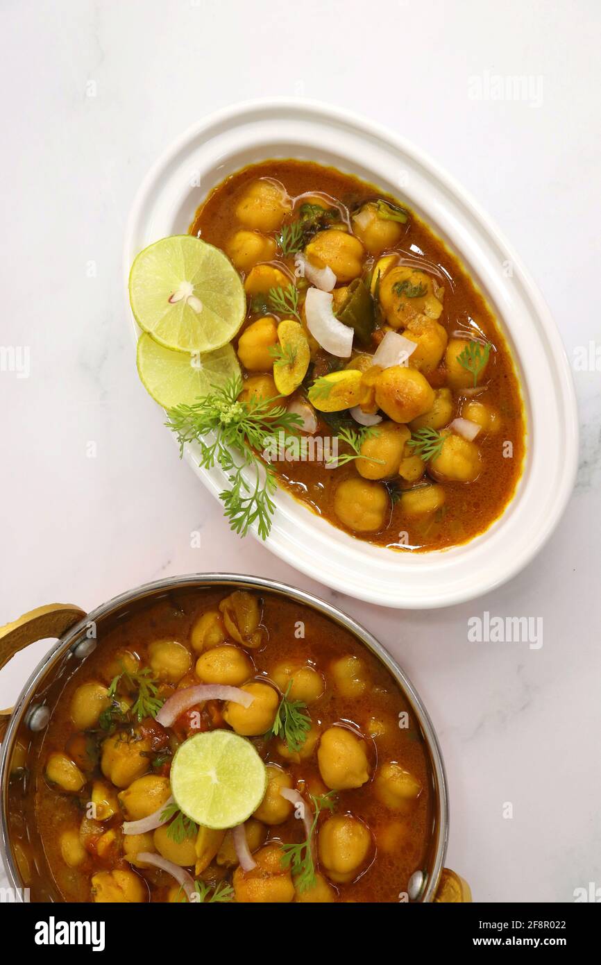 Indian food. Fresh chickpea masala, Chole masala curry, traditional ...