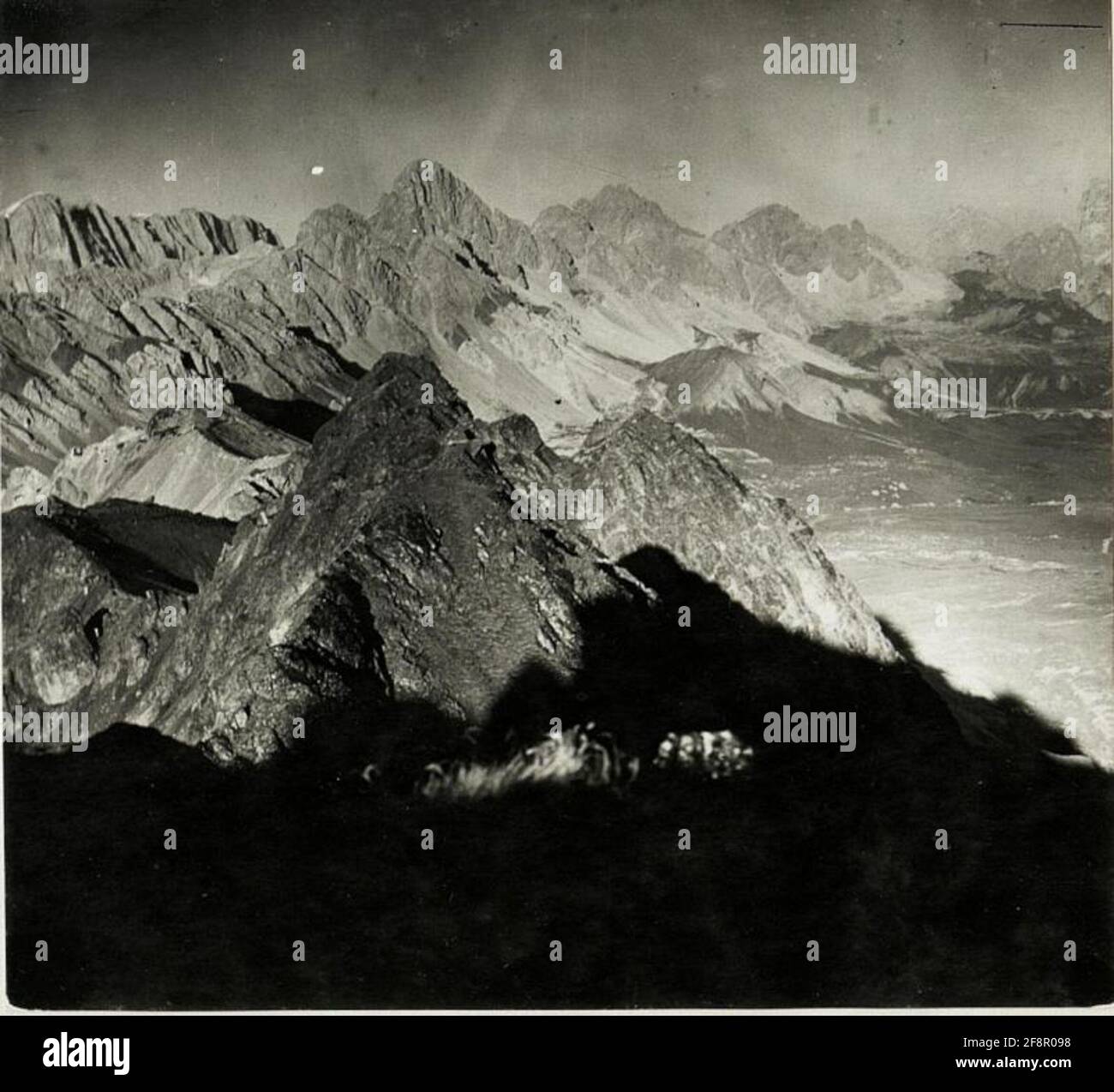 Wartime military actions hi-res stock photography and images - Alamy