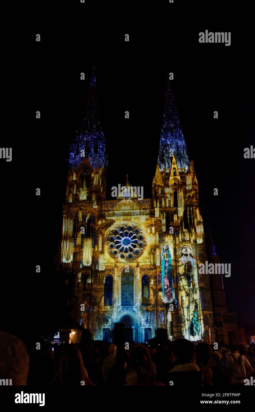 Chartres Light Light show on chartres cathedral hi-res stock photography and images ...
