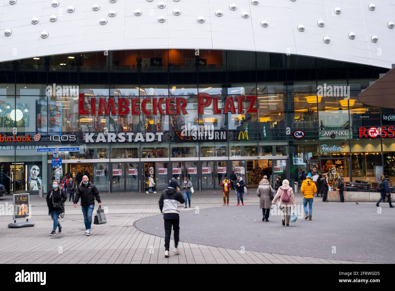 Shopping centre Limbecker Platz, Essen, Ruhr area, North Rhine-Westphalia,  Germany, Europe Stock Photo - Alamy