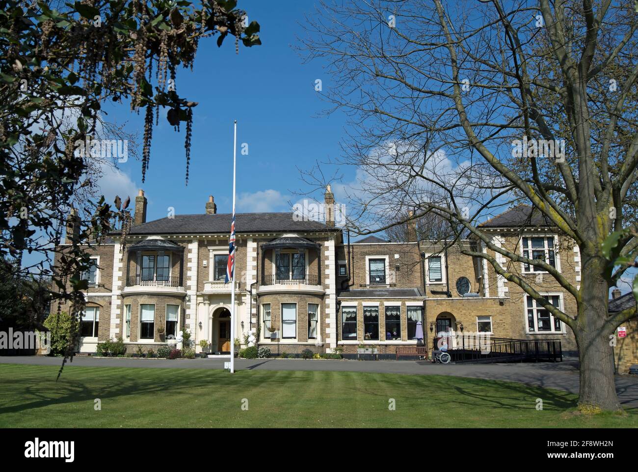 exterior of the 1850 brinsworth house, since 1911 a retirement home for theatre and entertainment professionals, in twickenham, middlesex, england Stock Photo