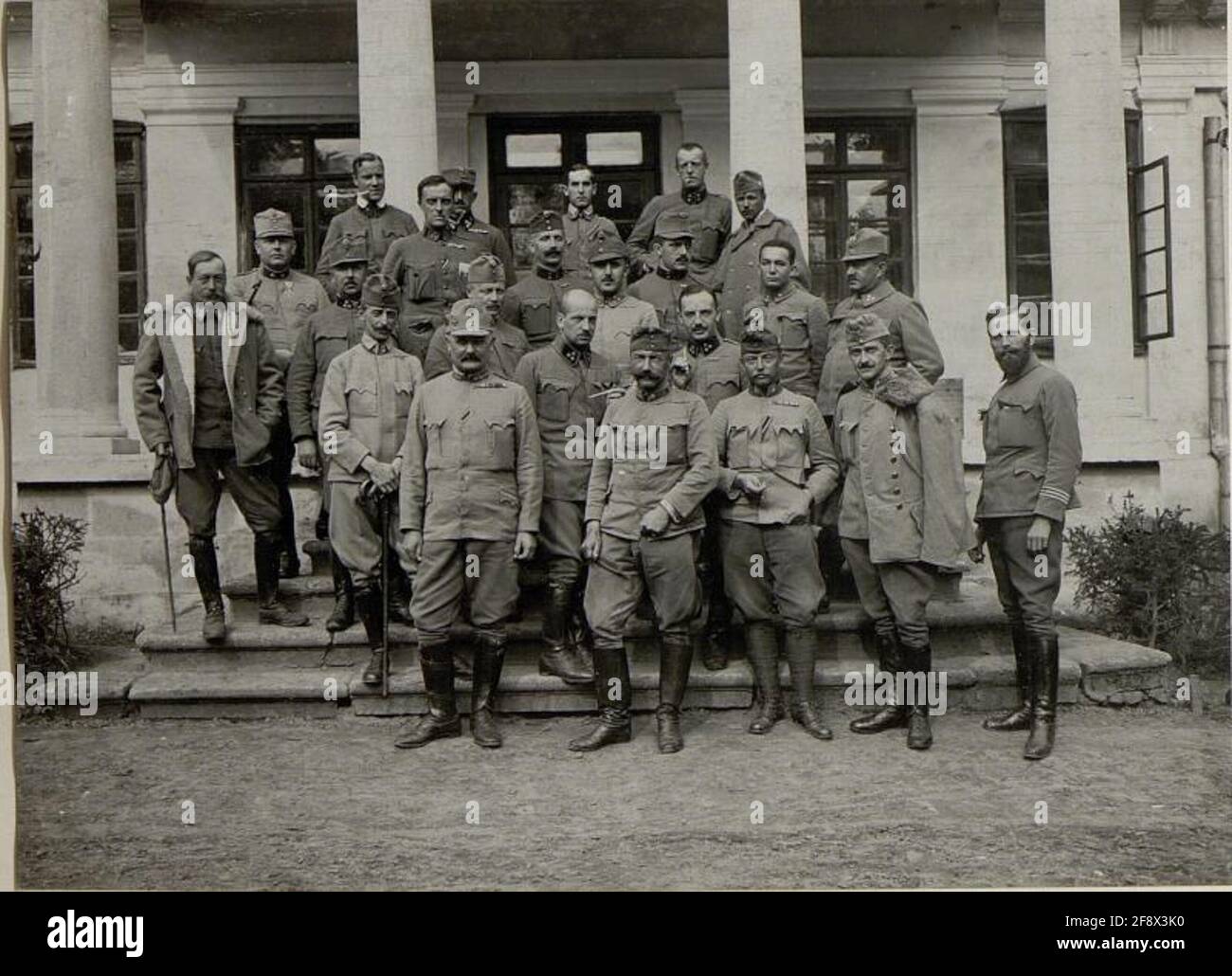 32nd field artillery hi-res stock photography and images - Alamy