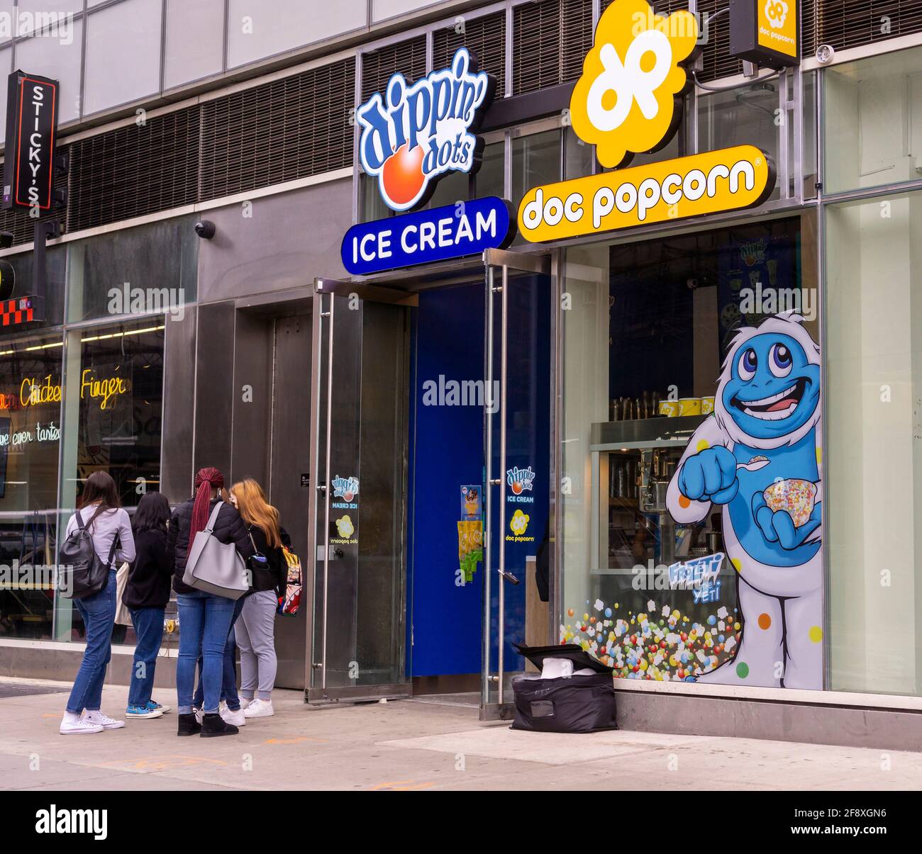 Dippin dots ice cream hires stock photography and images Alamy