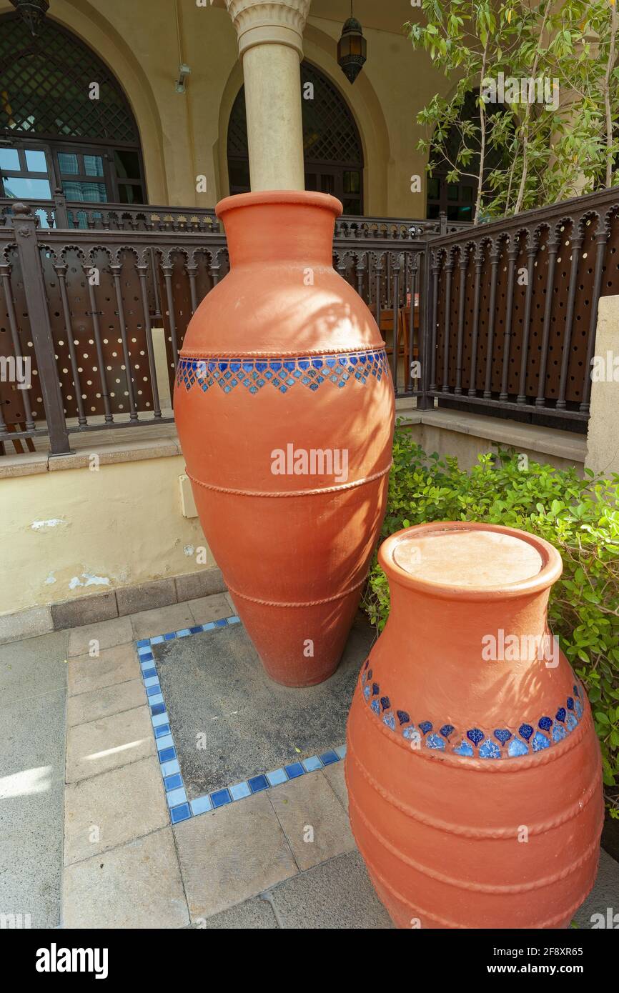 Emaar Square, Clay Vases, Dubai Stock Photo Alamy