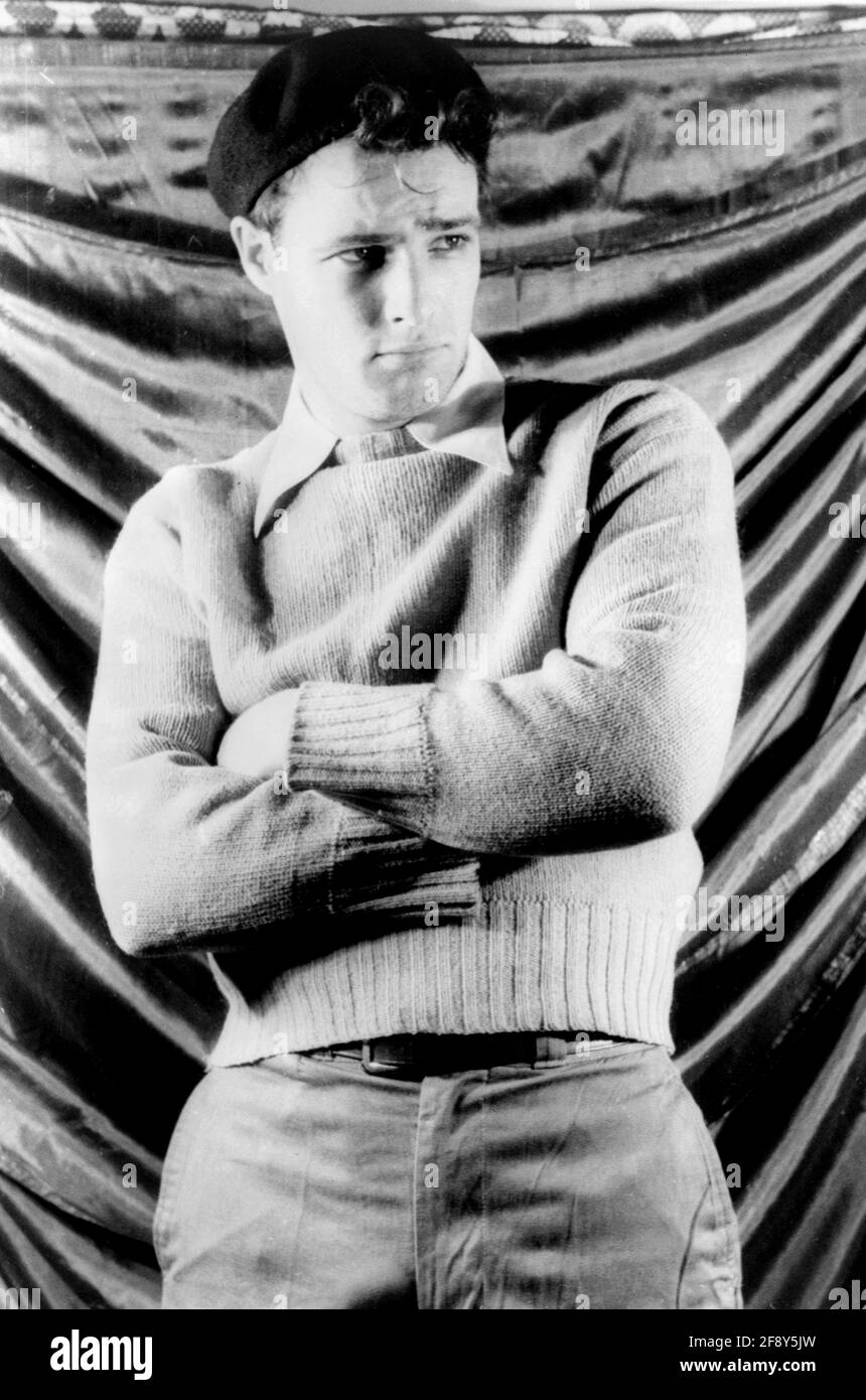 Marlon Brando. Portrait of the American actor and film director, Marlon Brando Jr. (1924-2004) in 'A Streetcar Named Desire'. Photo by Carl van Vechten, 1948 Stock Photo