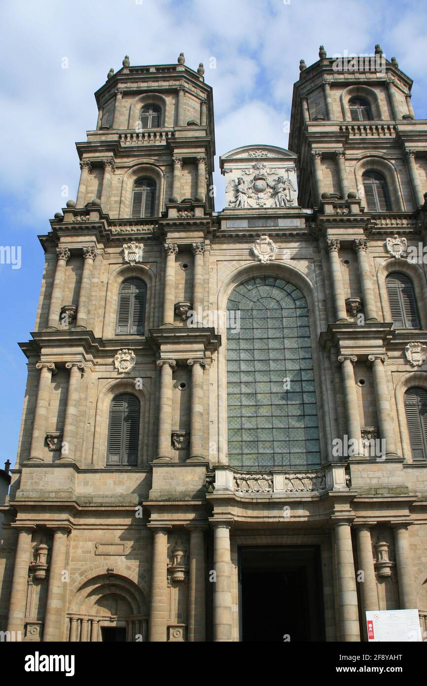 Cathedrale saint pierre rennes hi-res stock photography and images - Alamy