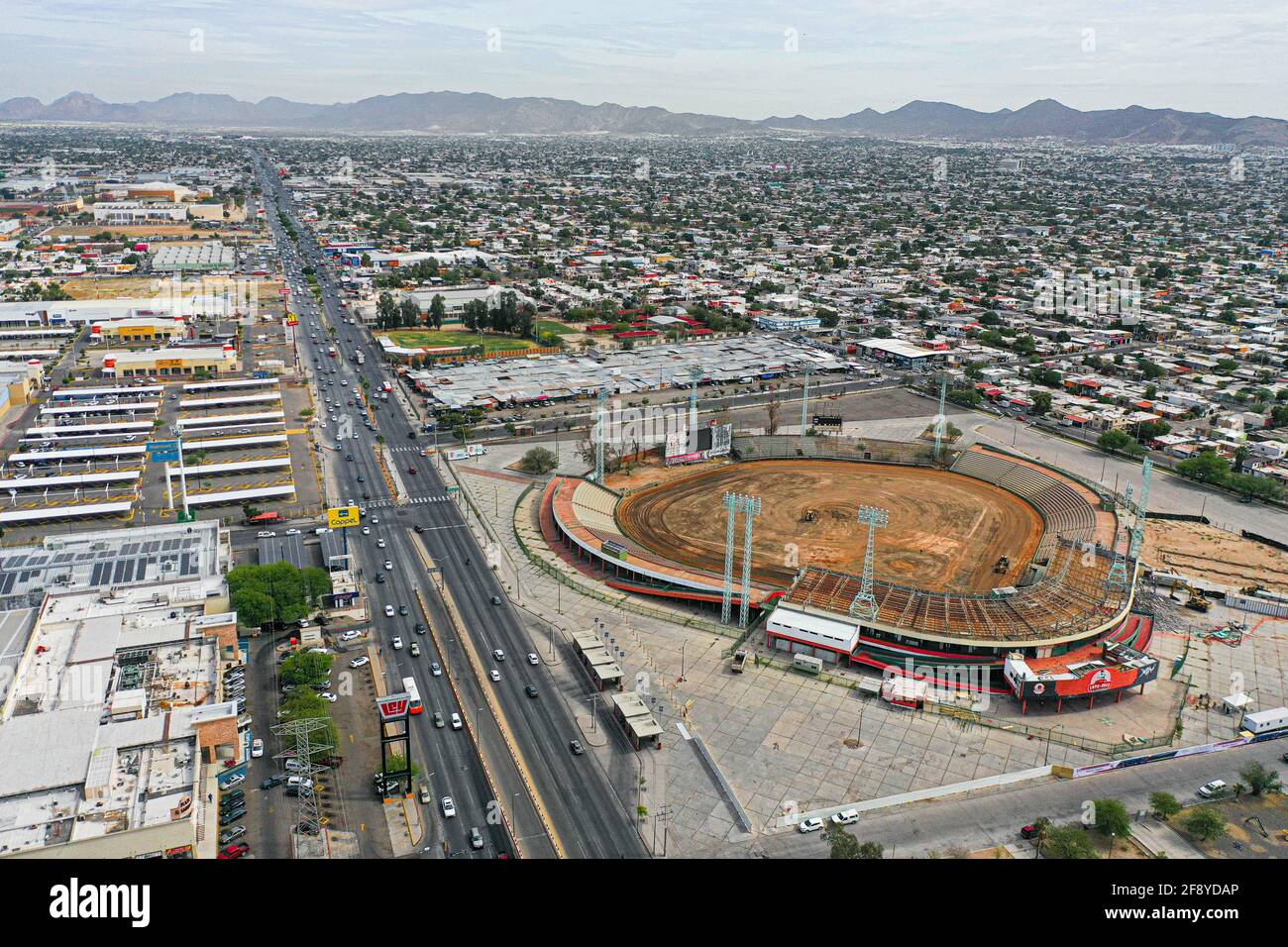 Vista Aerea de Estadio Sonora. Estadio de beisbol. (Photo: Luis Gutierrez  /NortePhoto) Aerial view of Sonora Stadium. Beisball Stadium. (Photo: Luis  Gutierrez / NortePhoto Stock Photo - Alamy