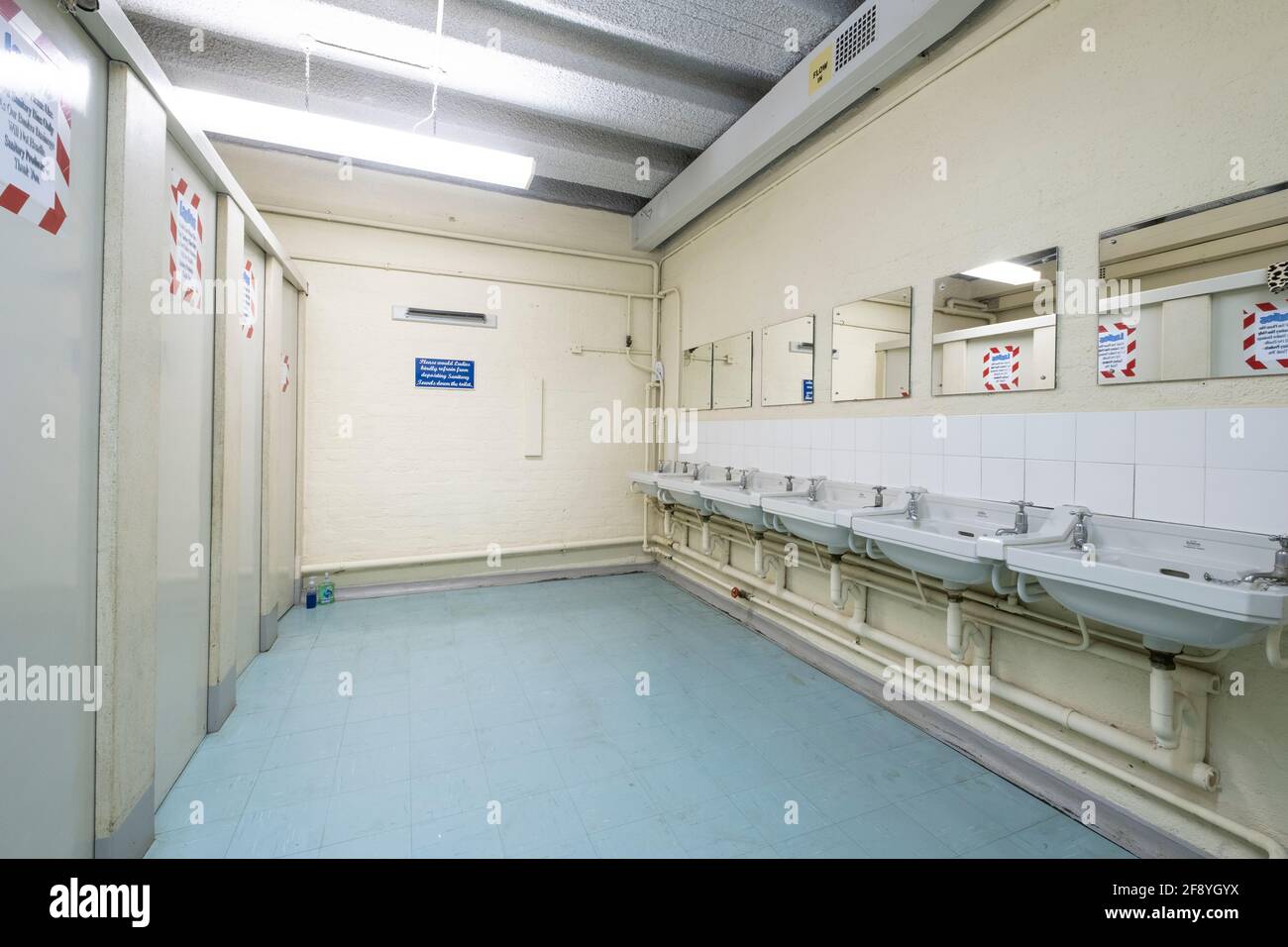 Underground toilets hires stock photography and images Alamy