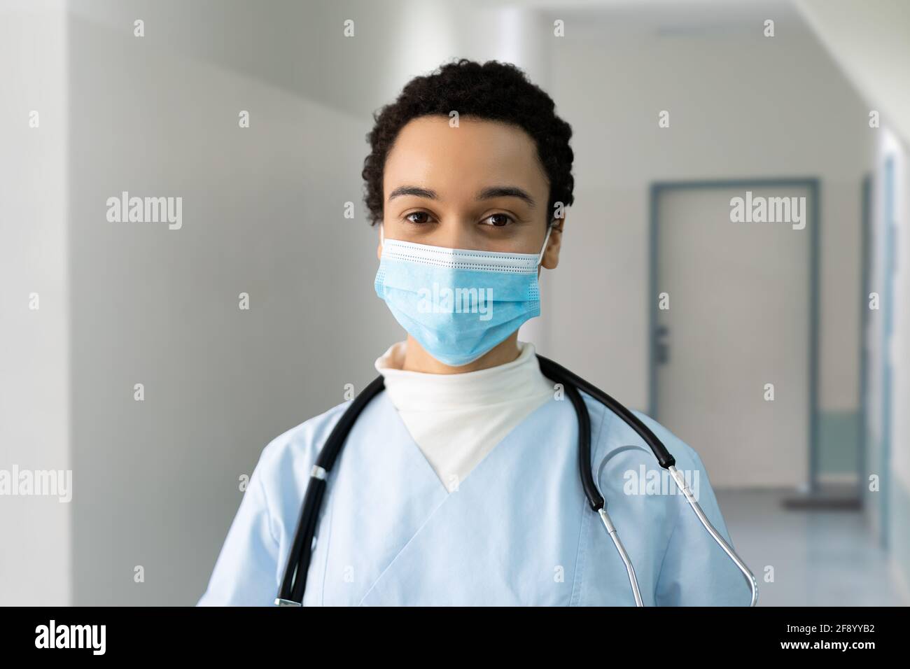 African female nurse hi-res stock photography and images - Alamy