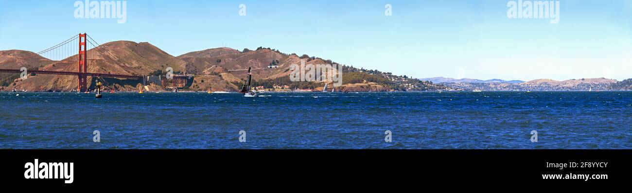 Golden Gate Bridge over San Francisco Bay, Marin County, California, USA Stock Photo