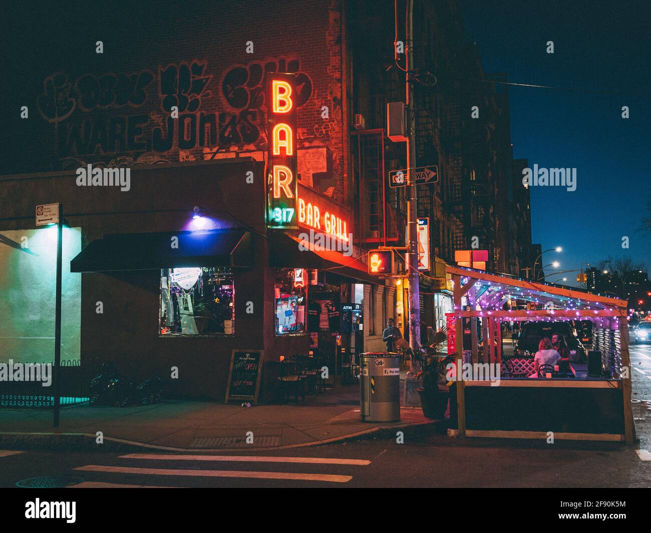 Bar neon sign at Parkside Lounge, in the Lower East Side, Manhattan