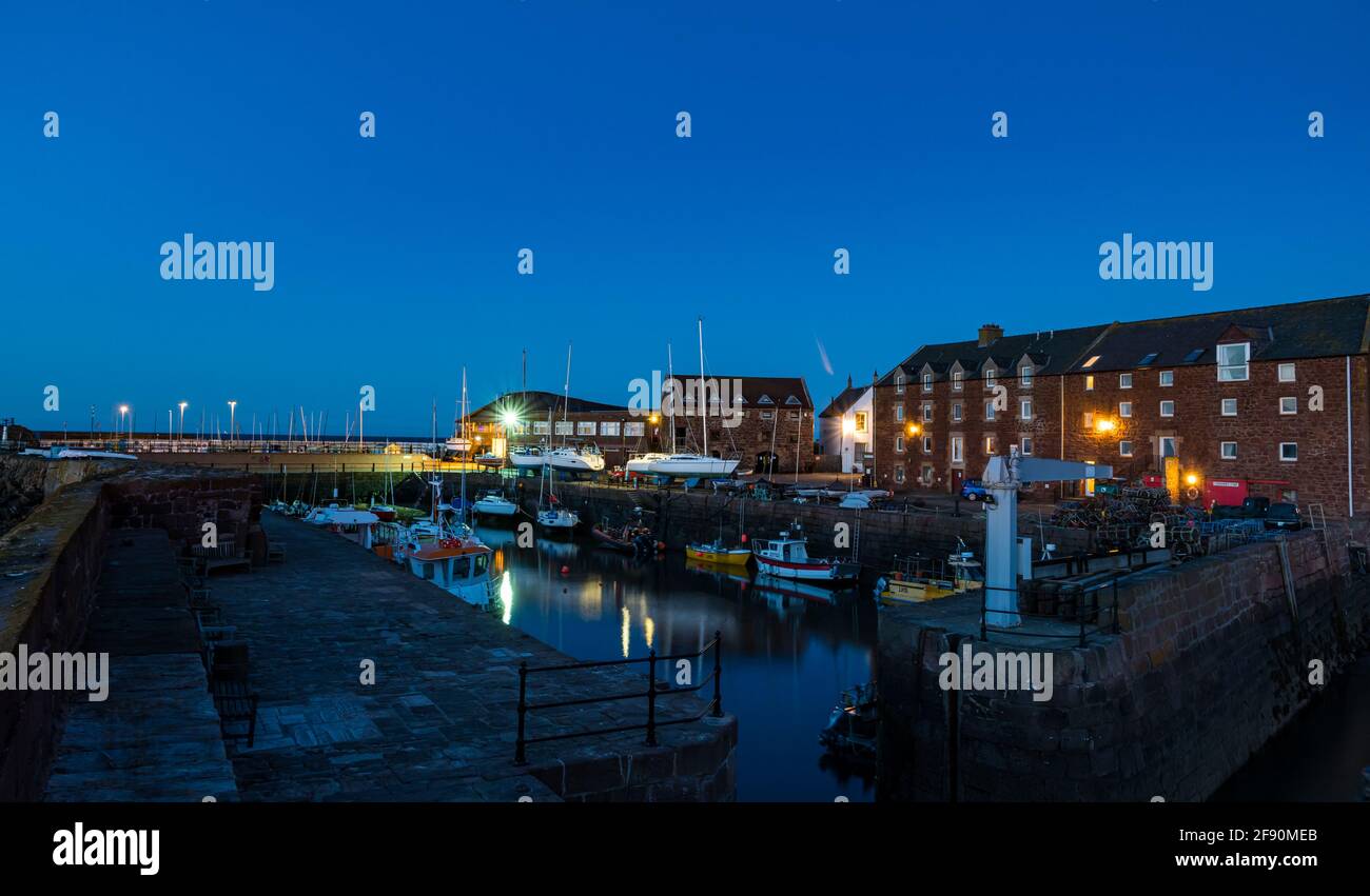 Berwick harbour entrance hires stock photography and images Alamy