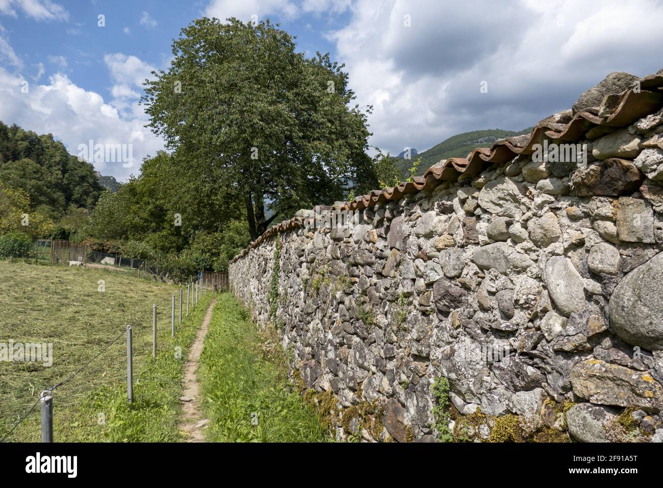 Outside wall of an old house in Cornello dei Tasso Stock Photo