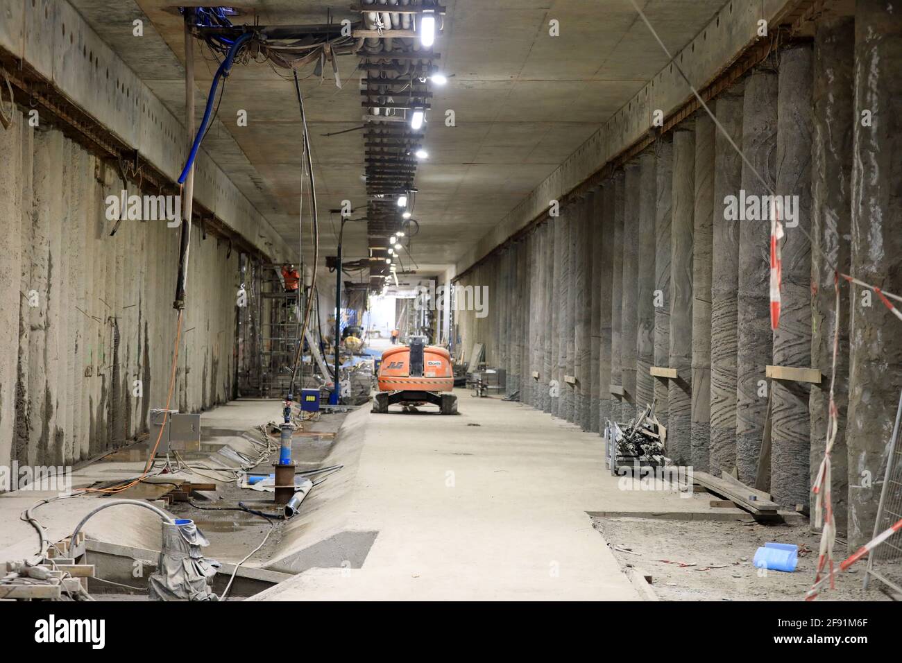 14 April 2021, Saxony-Anhalt, Magdeburg: View into the construction site of Magdeburg's Citytunnel. The construction, which was originally scheduled for completion in October 2019, could now be finished by the end of 2022, according to the state capital. According to current projections, total costs of around 198 million euros are foreseeable for the major construction project with tunnel, railway bridges, supply and disposal lines and tram tracks. The city would bear around 80 million euros of this. Most recently, the total costs were stated at around 139 million euros, originally it was 40 m Stock Photo