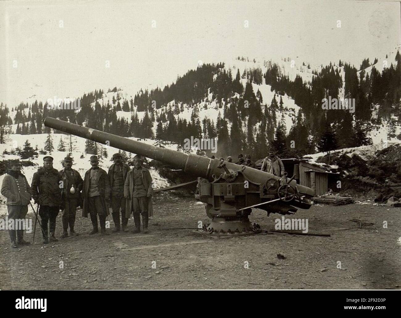 Strandy 15 cm l / 40 marine gun on the strandy alm. (1583 Stock Photo - Alamy