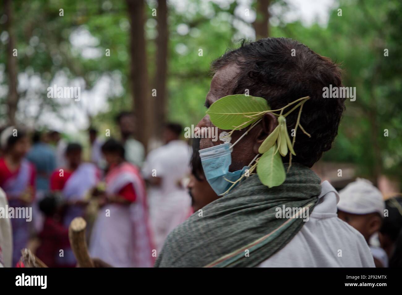Sarhul Festival Celebrated Amidst Covid 19 Pandemic By Tribes In Jharkhand Sarhul Festival Is One Of The Most Popular Festivals Celebrated Across The Jharkhand Region Sar Refers To Year And Hul Means Set