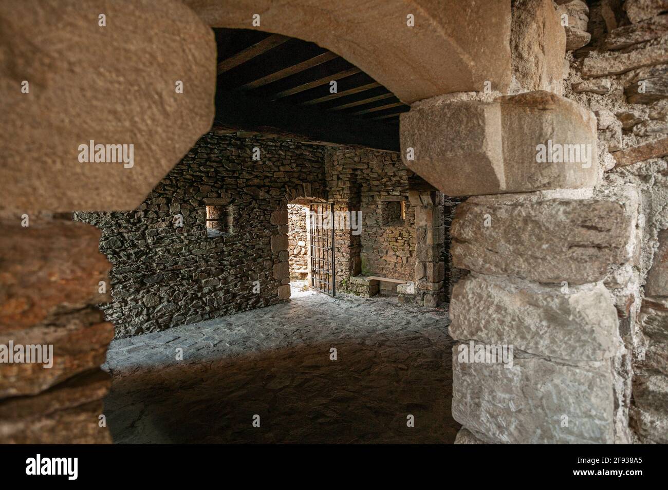 Interior view of one of the rooms of the ruined castle of Château Rocher. Saint-Rémy-de-Blot, Puy-de-Dôme, Auvergne-Rhône-Alpes, France, Europe Stock Photo
