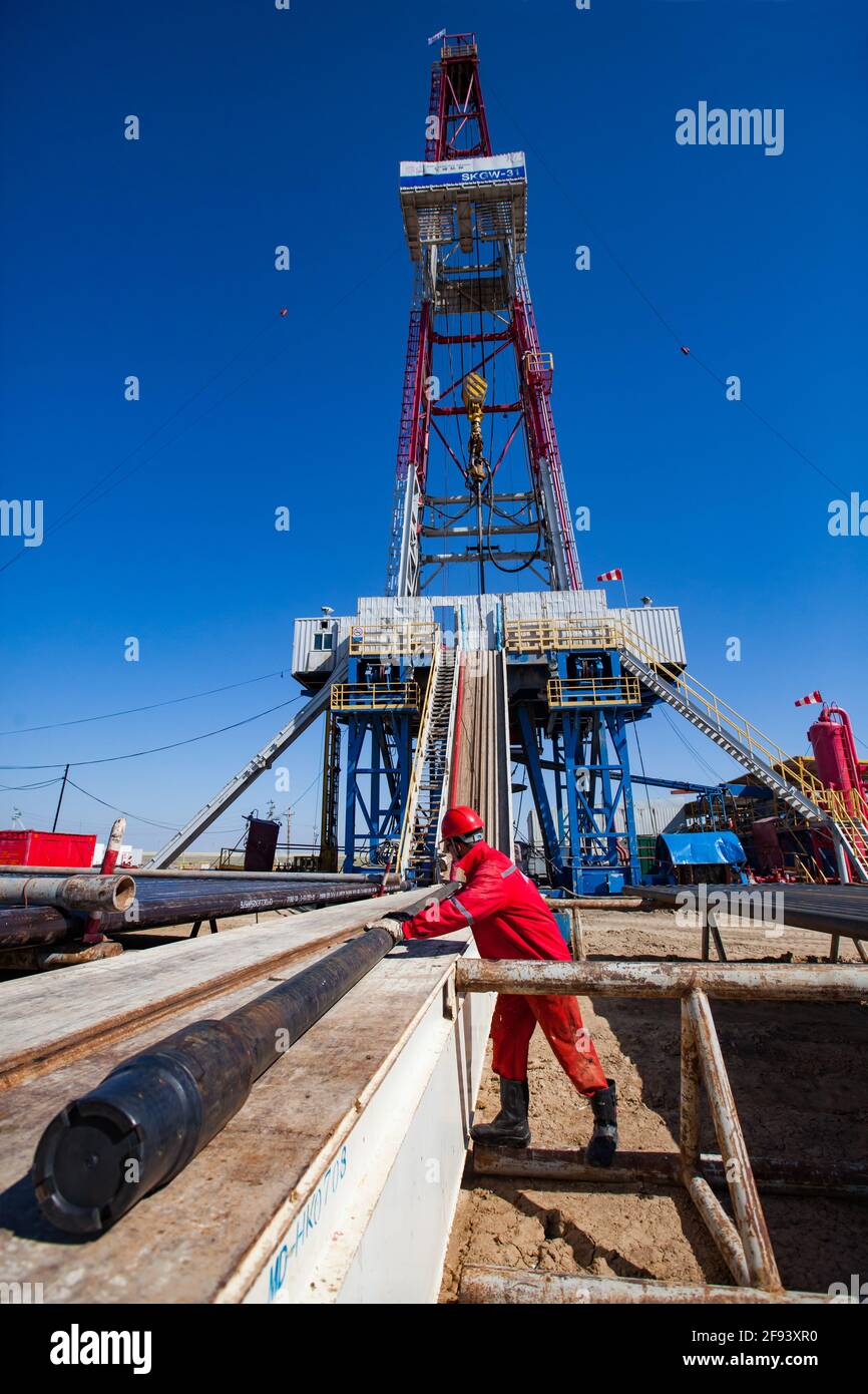 Oil Rig Red Oil rig red blue hi-res stock photography and images - Alamy