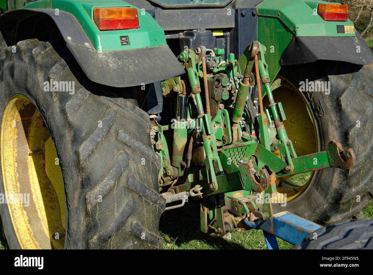 Tractor power take off hires stock photography and images Alamy