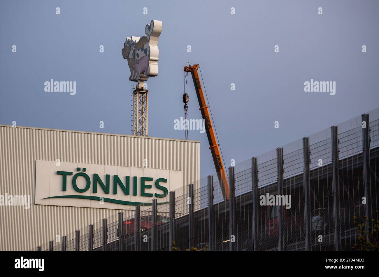 Toennies logo hires stock photography and images Alamy