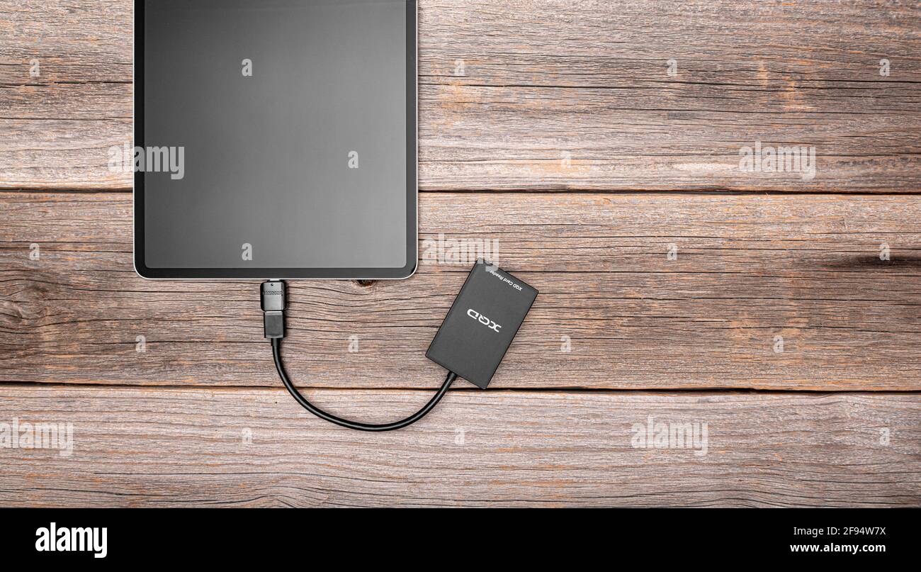 Card reader ipad hires stock photography and images Alamy