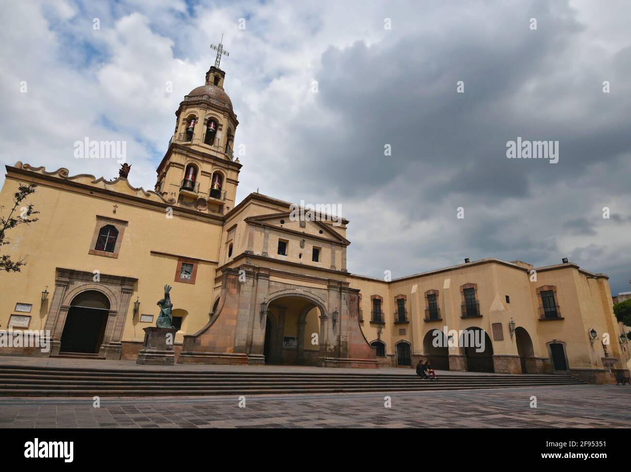 Convento de la cruz queretaro hires stock photography and images Alamy Convento de la cruz queretaro hires stock photography and images Alamy