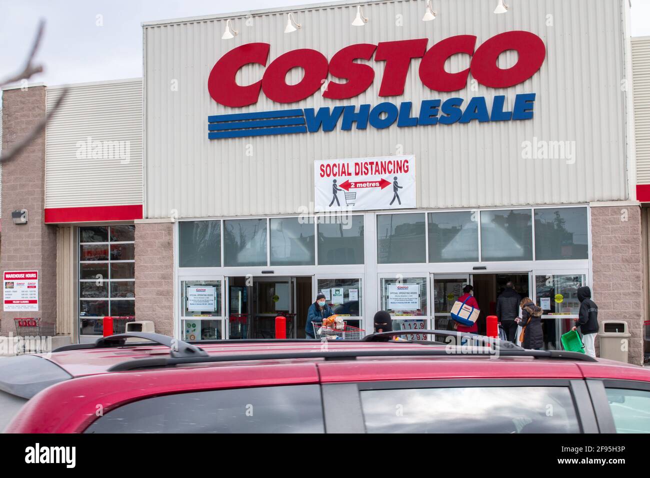 Exterior of a costco store hires stock photography and images Alamy