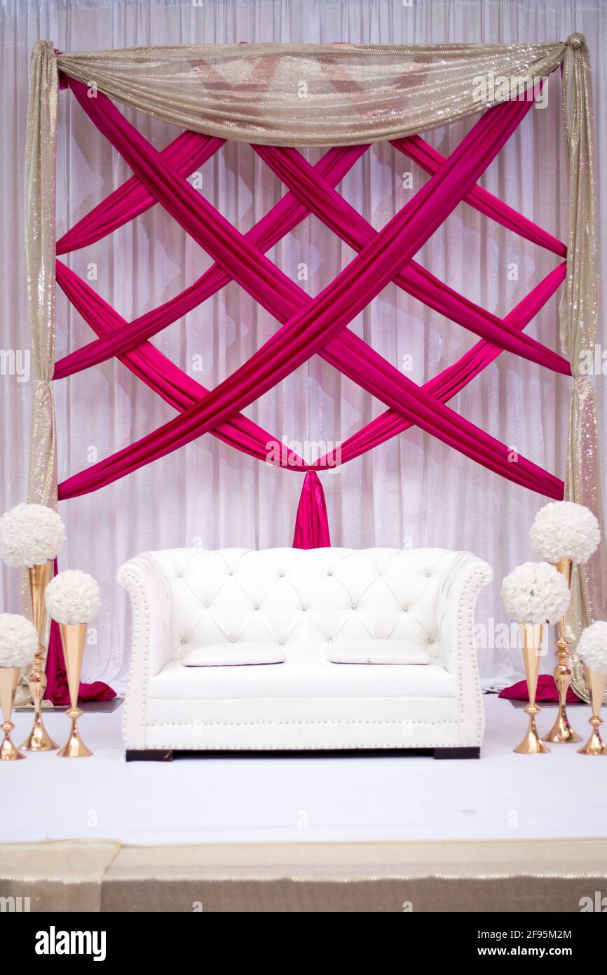 Vertical shot of a royal Indian wedding theme Stock Photo - Alamy