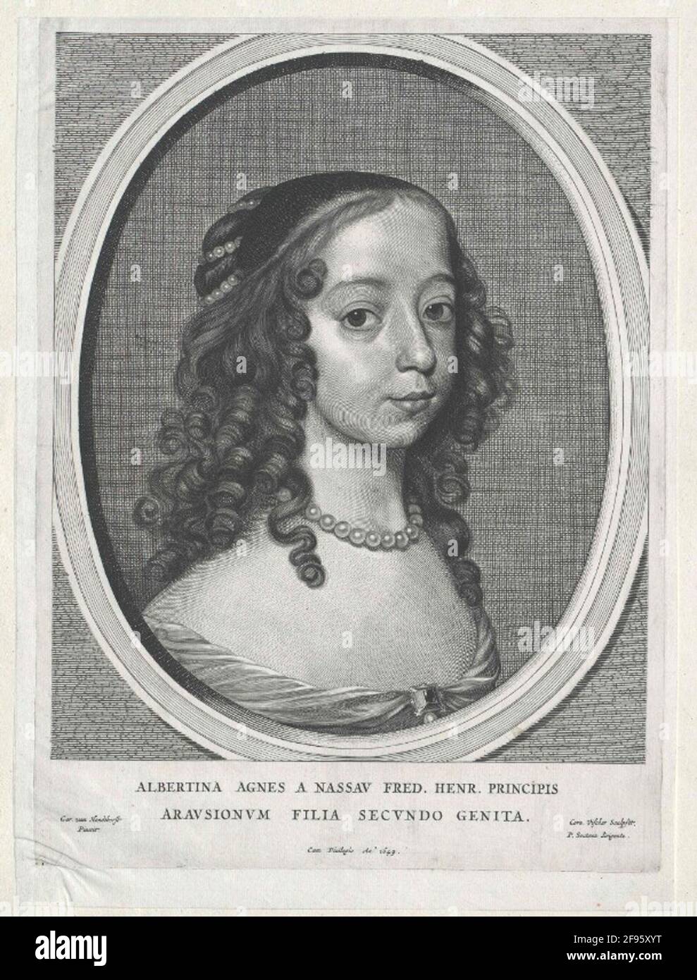 Albertine Agnes, Princess of Orania, Countess of Nassau as a girl: chest picture, half of the right; with side curly hair, pearl cord thread at the backhead, pearl necklace; ; in a shoulder-free dress; Small jewel with pearl at the neckline; In tilt. Oval framing; Rectangular extension; Below the representation Latin. Legend, on both sides of the terms; Netherest privilege note, dated. Copper engraving by Cornelis Vissscher (d. J.) under the direction of Pieter Soutman after painting by Gerrit van Honthorst. Stock Photo