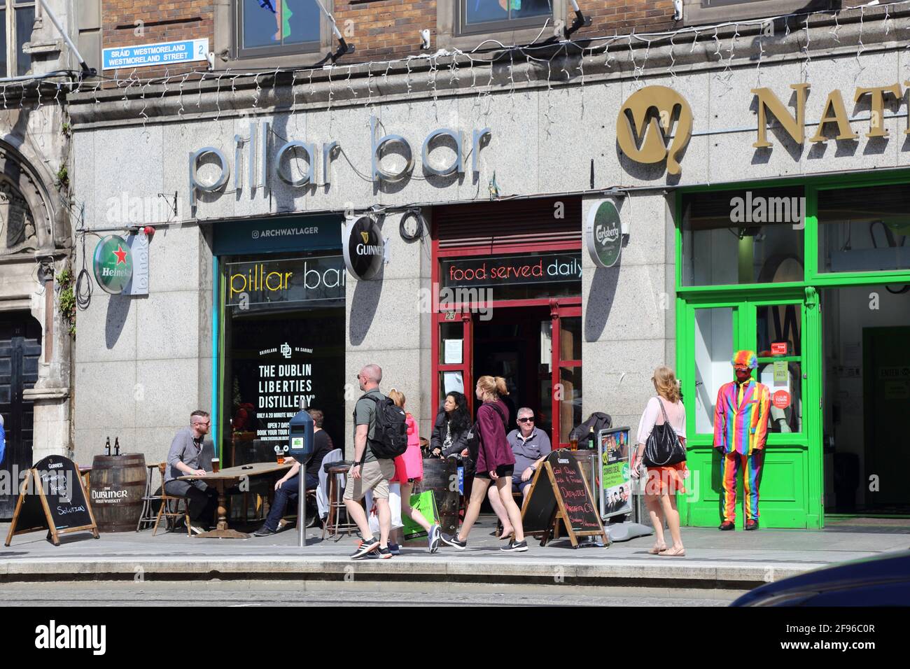 Ireland, Dublin, Westmoreland Street Stock Photo Alamy
