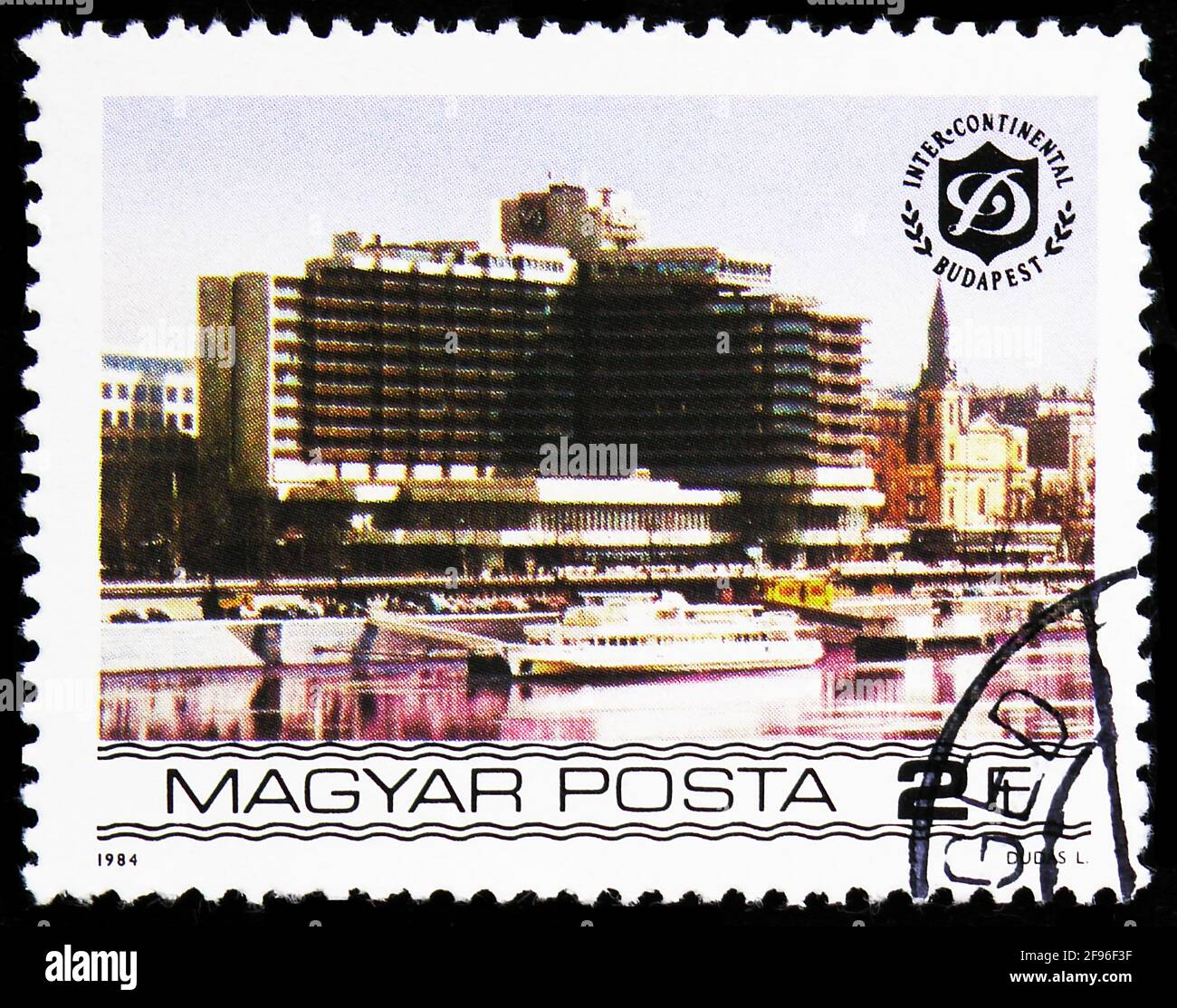 MOSCOW, RUSSIA - AUGUST 21, 2019: Postage stamp printed in Hungary shows Duna Intercontinental, Budapest Riverside Hotels serie, circa 1984 Stock Photo