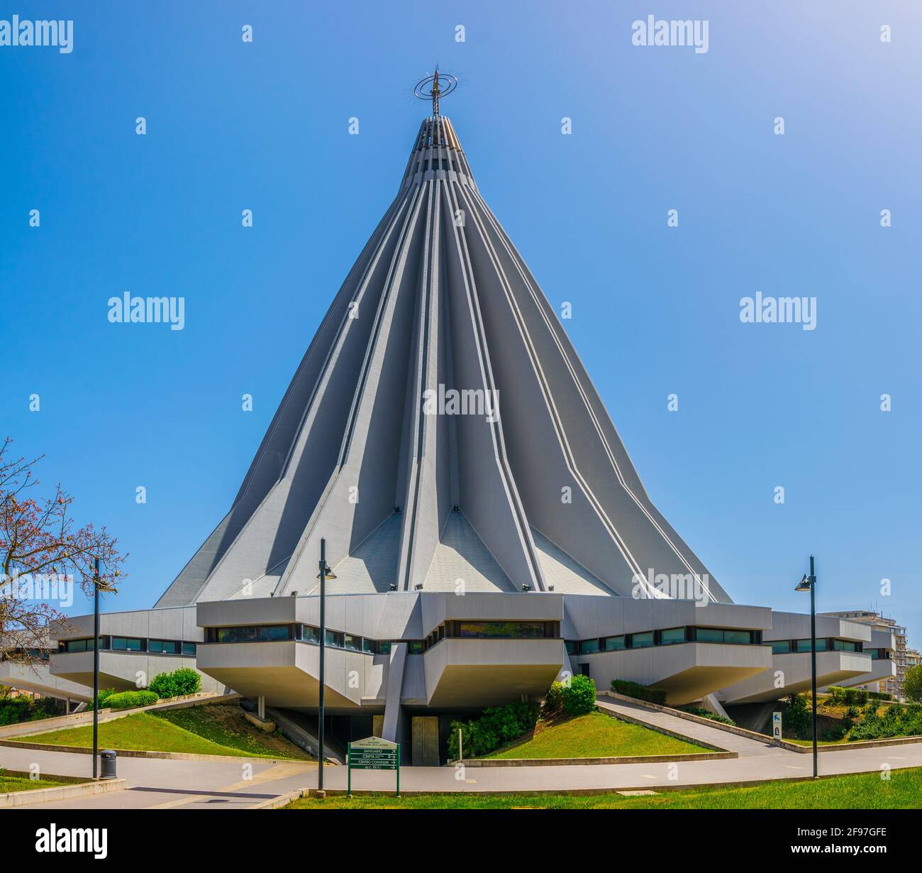 Sanctuary of Our Lady of Tears in Syracuse, Sicily, Italy Stock Photo