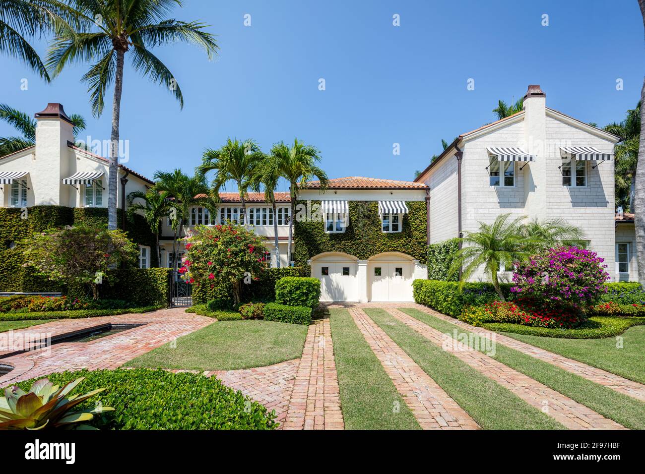 Stately luxury home in Naples Florida, USA Stock Photo Alamy