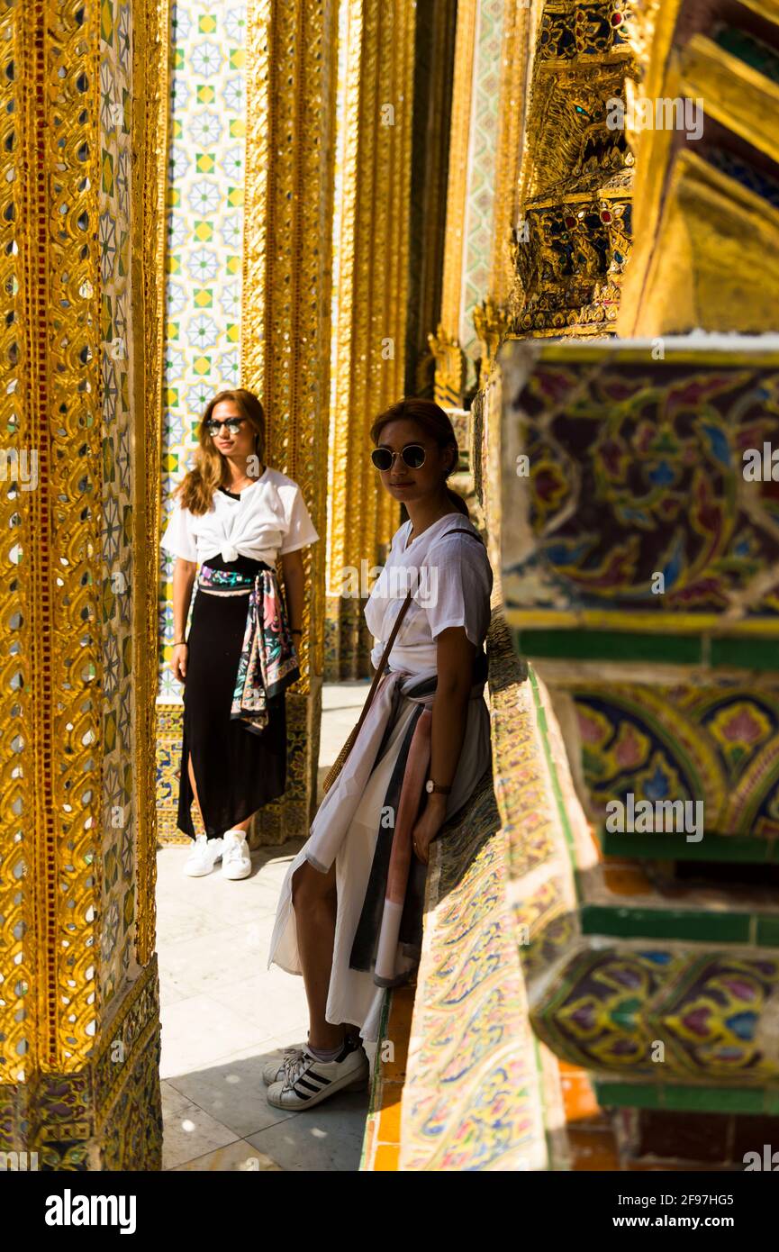 Thailand, Bangkok, scenes at Wat Phra Keo temple, tourists, Stock Photo