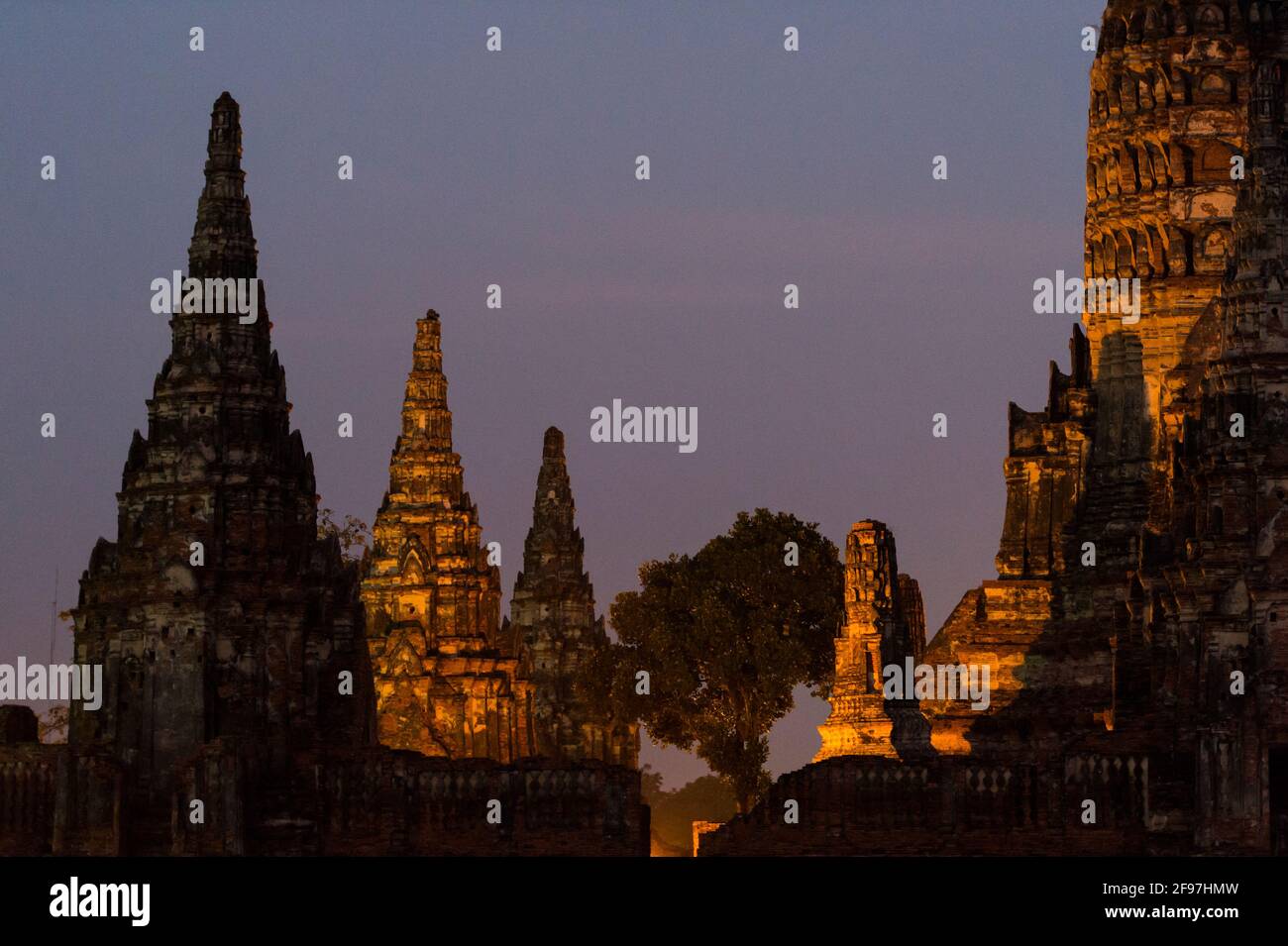 Thailand, Ayutthaya, Wat Chaiwatthanaram temple Stock Photo