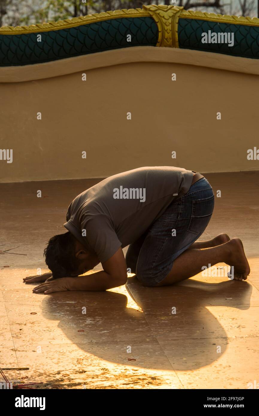 Laos, Pakse, the temple Vat Phou Salao, man, prayer, bowing, Stock Photo