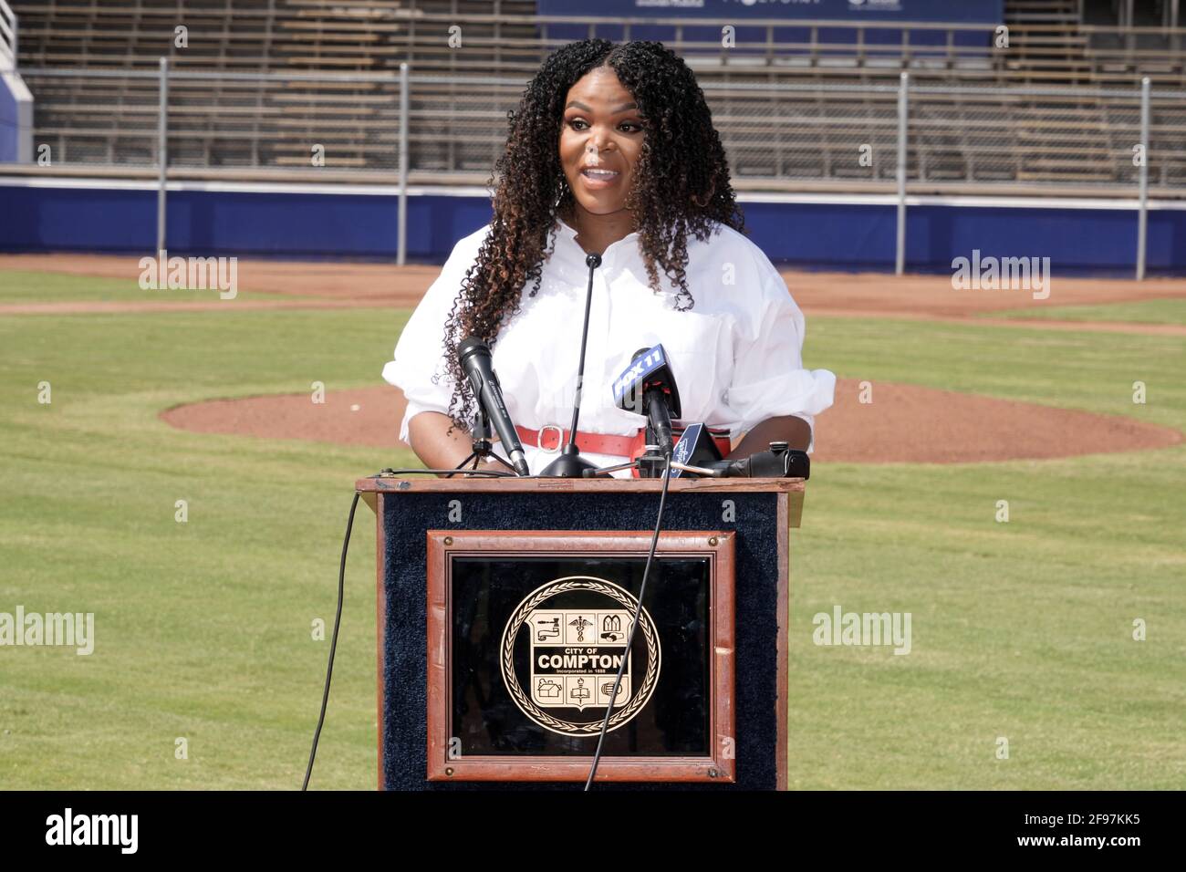 City of Compton mayor Aja Brown speaks at a Los Angeles Dodgers Foundation Dreamfields ribbon-cutting ceremony at Gonzales Park, Thursday, April 15, 2 Stock Photo