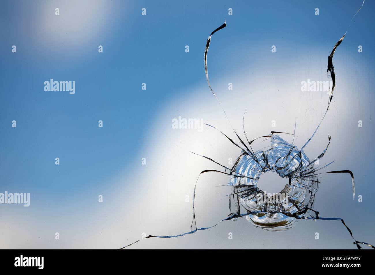 Exploding glass hi-res stock photography and images - Alamy