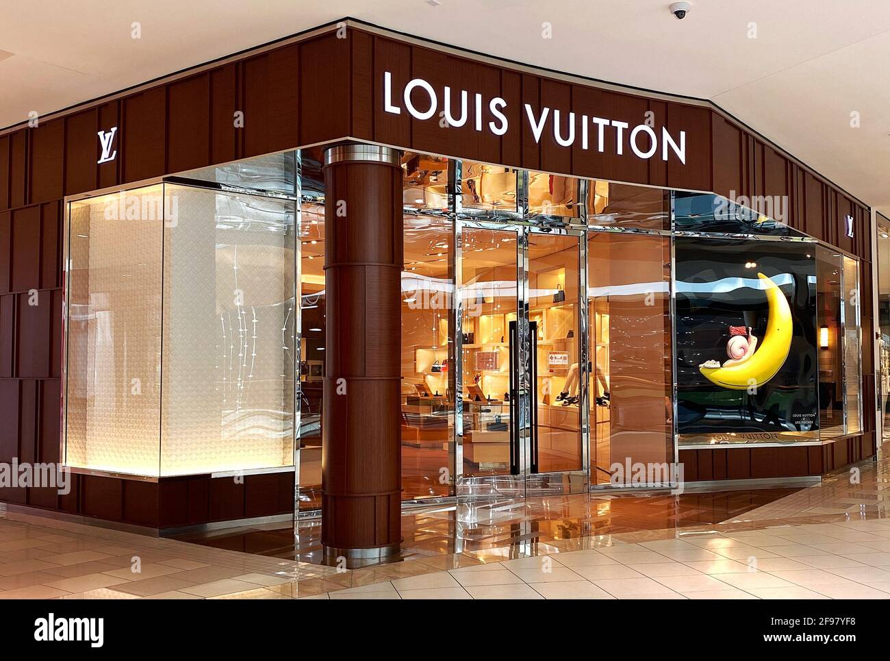 Facade of Louis Vuitton store inside Aventura Mall in Aventura, Florida near in Miami Dade County. Luxury shopping center and store. Stock Photo
