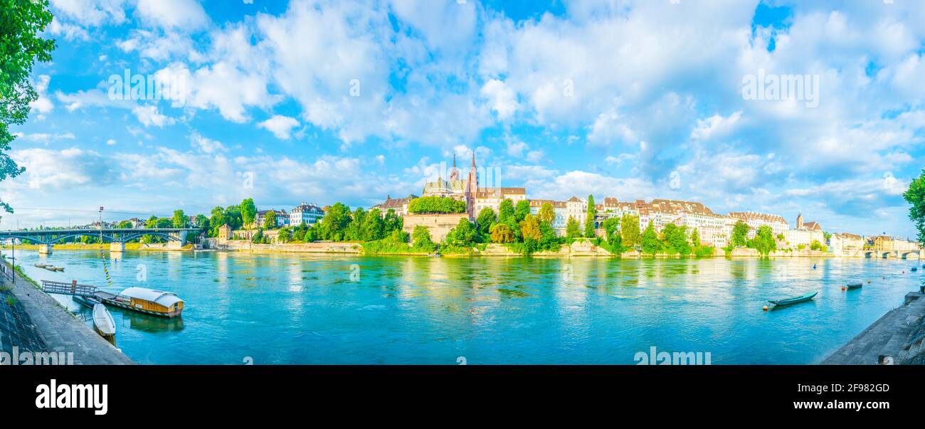 Twin tree terrace hi-res stock photography and images - Alamy