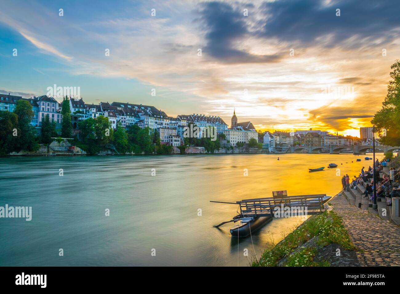 Sunset night view of riverside hi-res stock photography and images - Alamy