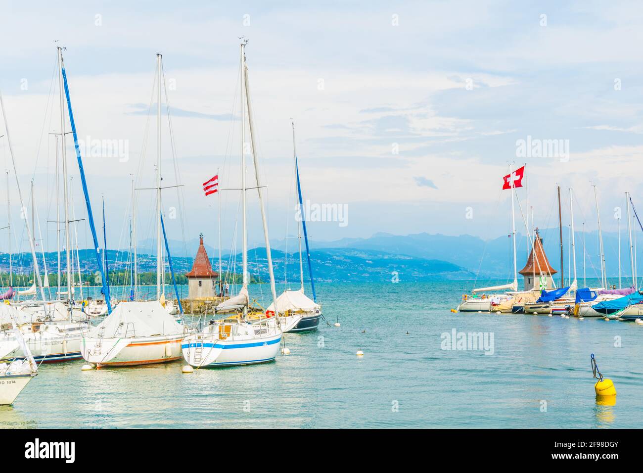 Boats floating on Geneva lake also called as Lac Leman in Switzerland