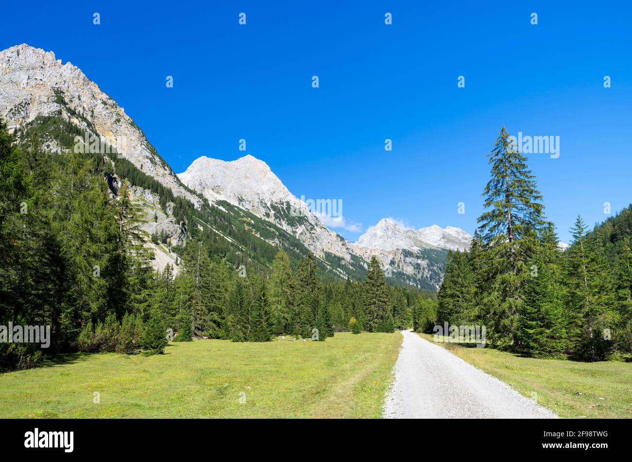 Alpine mountain landscape in the Karwendel valley on a sunny summer day. Karwendel, Tyrol, Austria Stock Photo