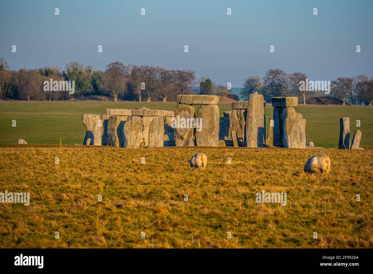 Stonehenge rocks hi-res stock photography and images - Alamy