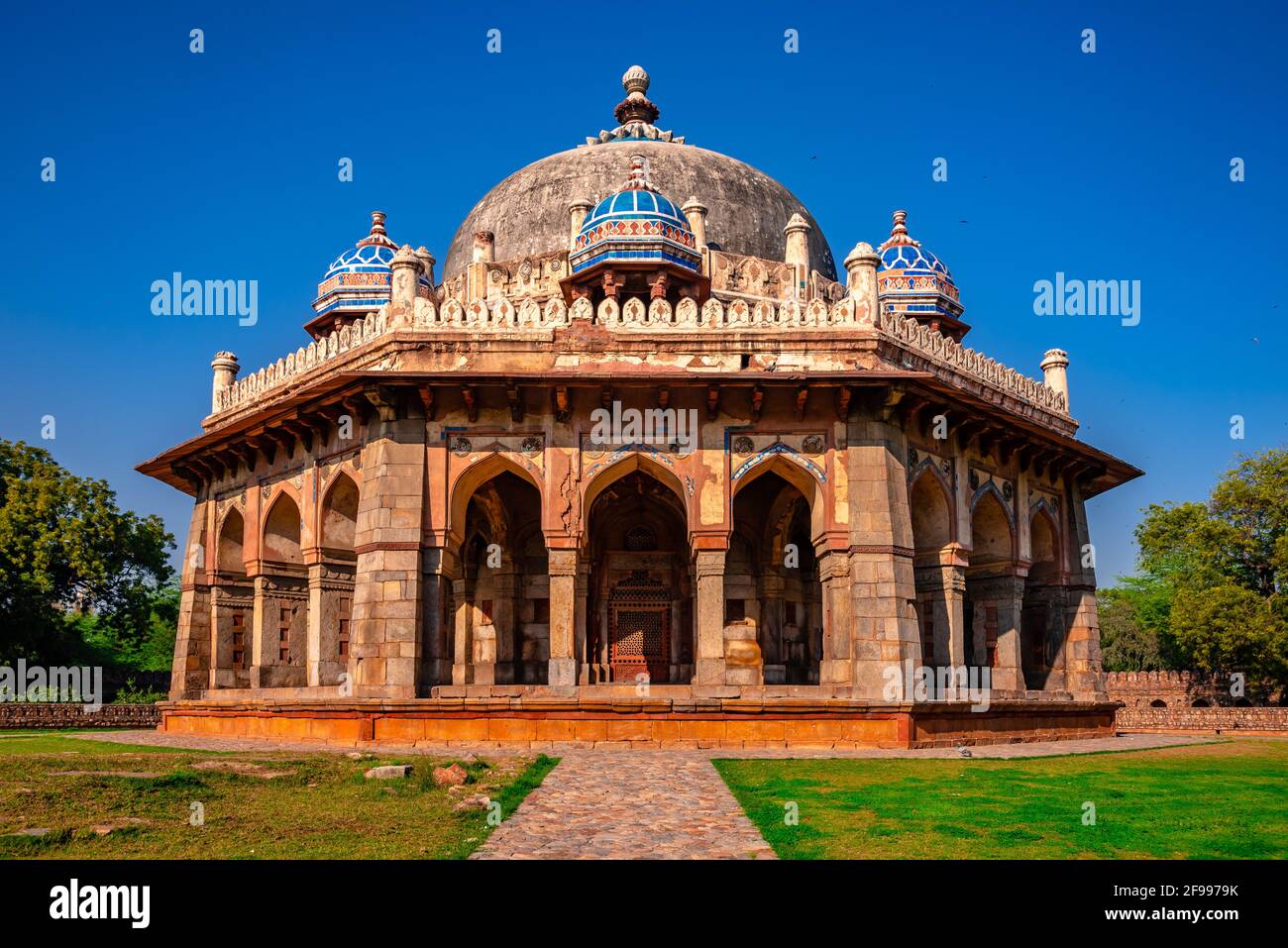 Tomb Complex Of Isa Khan Niyazi An Afghan Noble In Sher Shah Suri S Court Of The Suri Dynasty The Octagonal Tomb Is Similar To Architectural Style O Stock Photo Alamy
