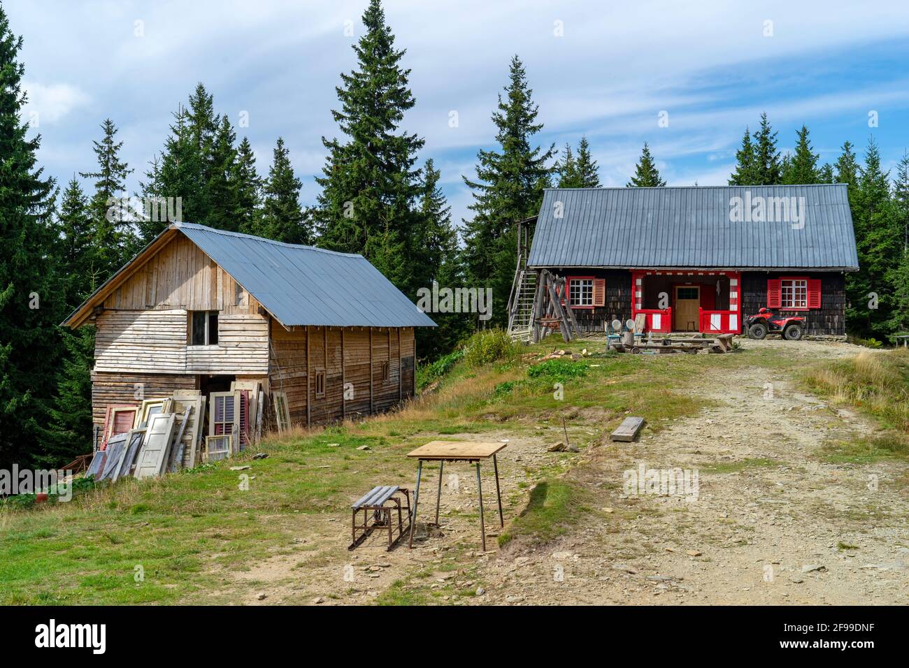 Negoiu hut in Fagaras Mountains, Romania Stock Photo