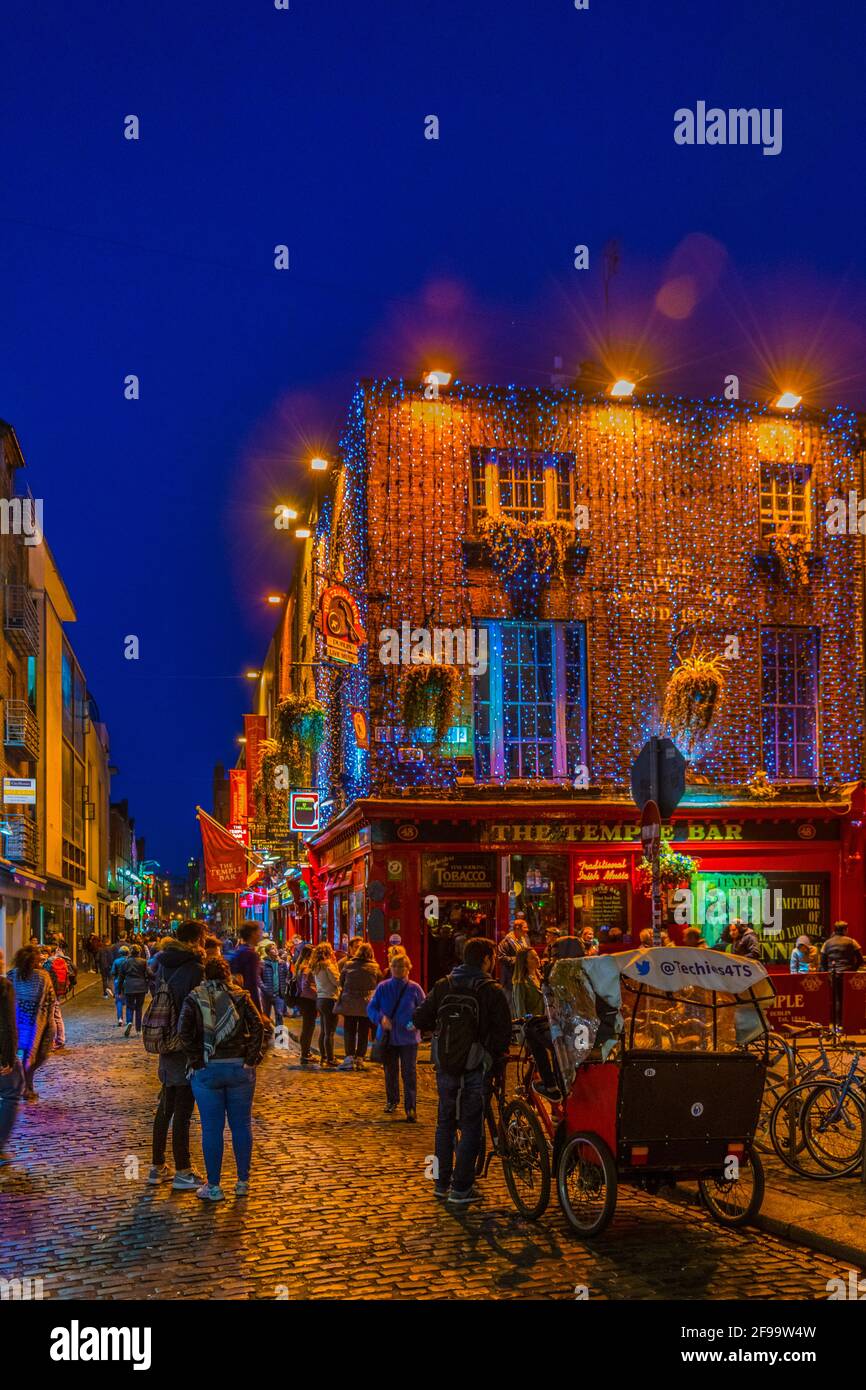 DUBLIN, IRELAND, MAY 10, 2017:  the temple bar pub in central Dublin, Ireland Stock Photo